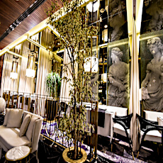 Rocks Hotel & Casino